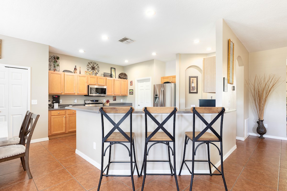 Kitchen with Breakfast Bar