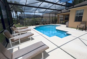 Calabay Break | 5 Bedroom 4 Bath Villa | Calabay Parc