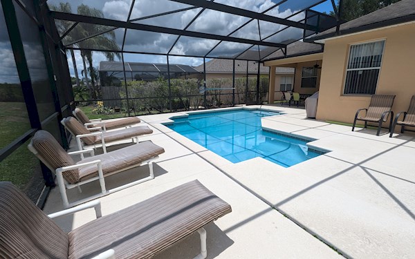 Calabay Break | 5 Bedroom 4 Bath Villa | Calabay Parc