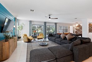 Solara Resort | Huge 6 Bed, 4½ Bath South Facing Villa