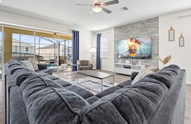 Solara Resort Vacation Home | Massive 6 Bed, 4½ Bath Villa