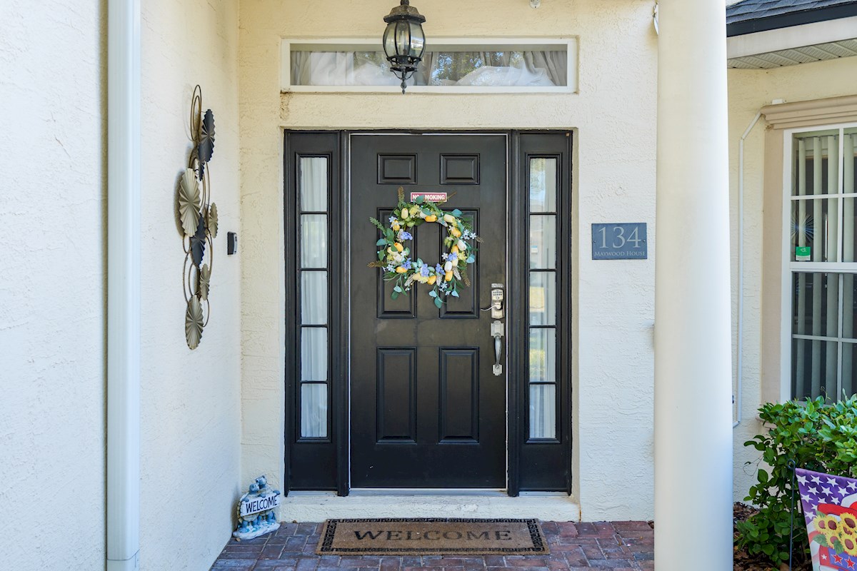 Welcome To Maywood House