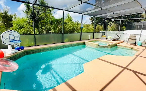 Slice of Paradise | Disney Area, South facing pool, Pool Heat/Spa
