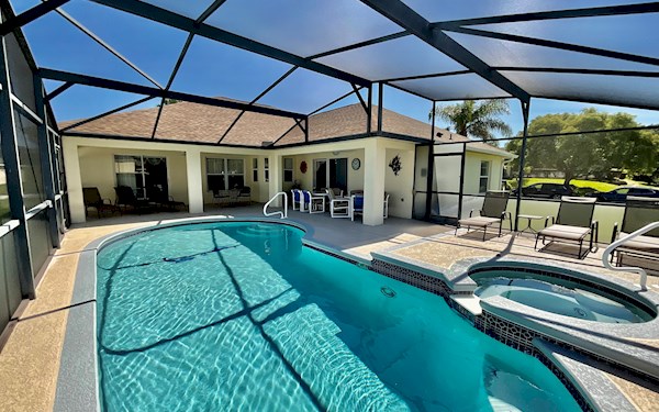 Tuscan Ridge Villas & Vacation Rentals in Orlando, Florida | VR360
