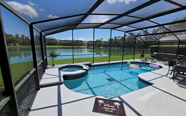 Luxury 5 star Disney Lake View Villa, 5 Bedroom 