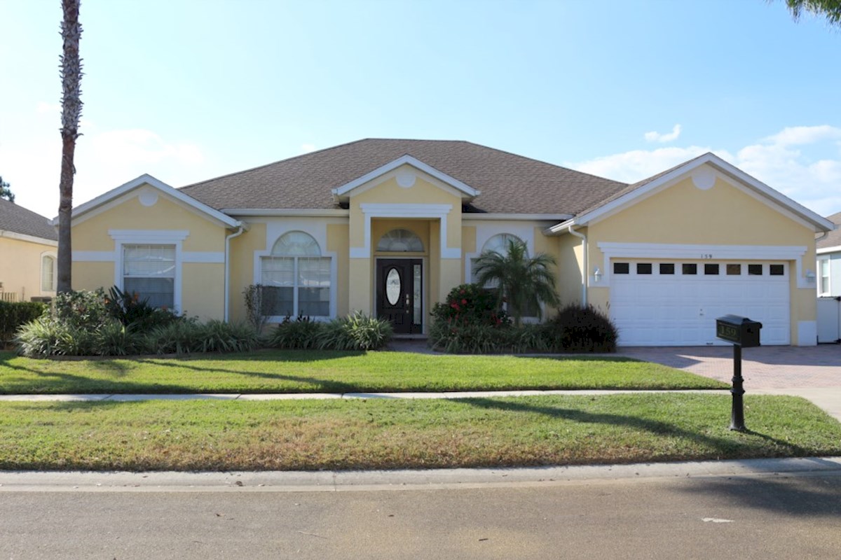 Golf View | Highlands Reserve 5 Bed 3 Bath Villa