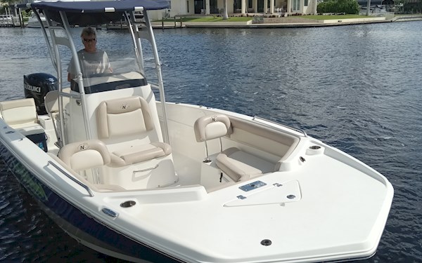 Villa Seashells | 3 Bedroom 2 Bath including a 23ft boat 